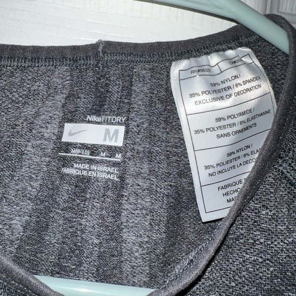 Nike FITDRY Two Toned Grey Muscle Tank Size Medium (8/10) - Picture 4 of 4
